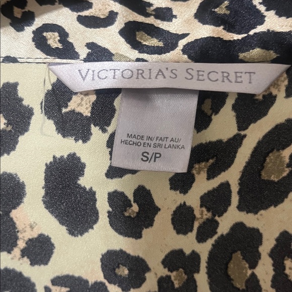 Victoria's Secret Leopard Print Pajama Set with Black Accents - Picture 2 of 3